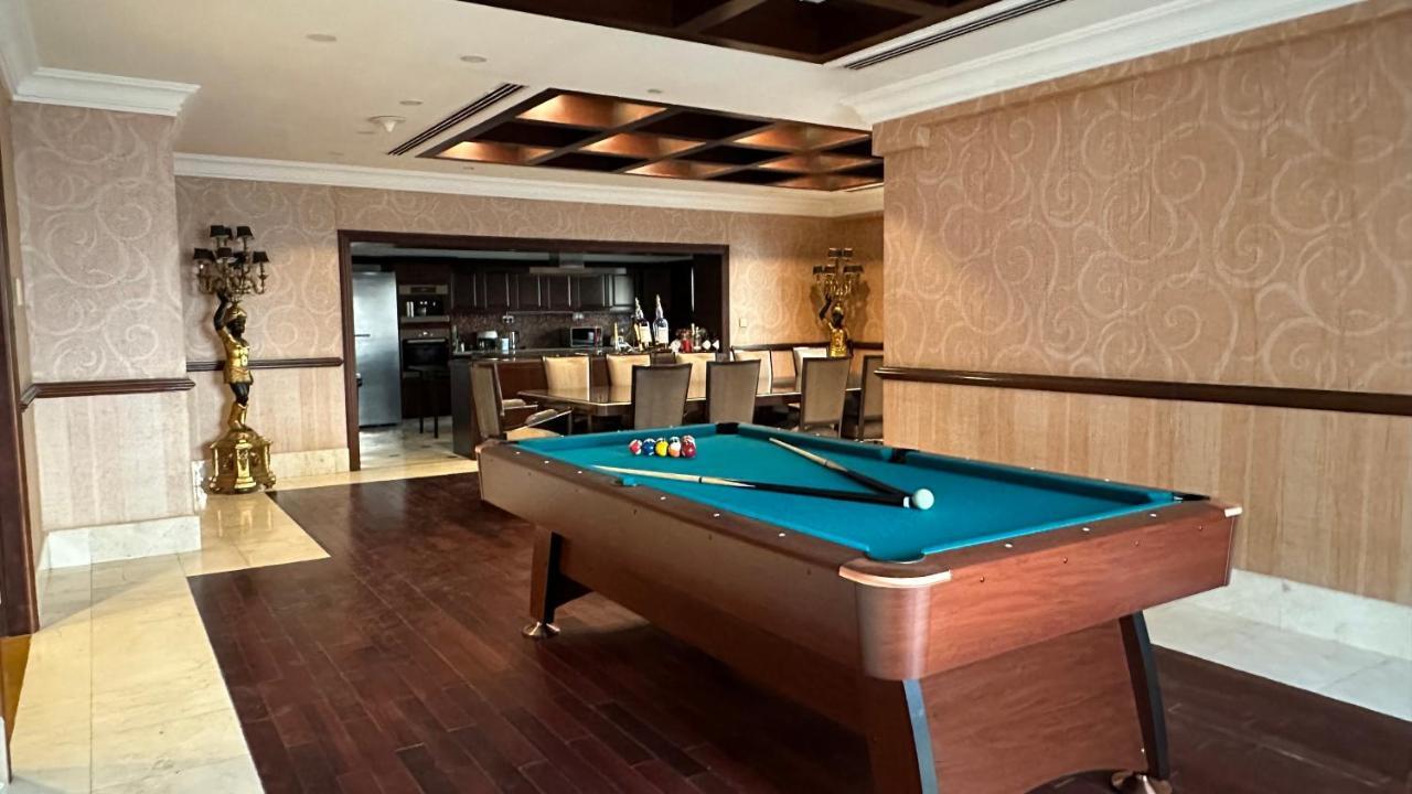 Hostel Neyar Beach Vibes - The Penthouse Dubai Exterior foto