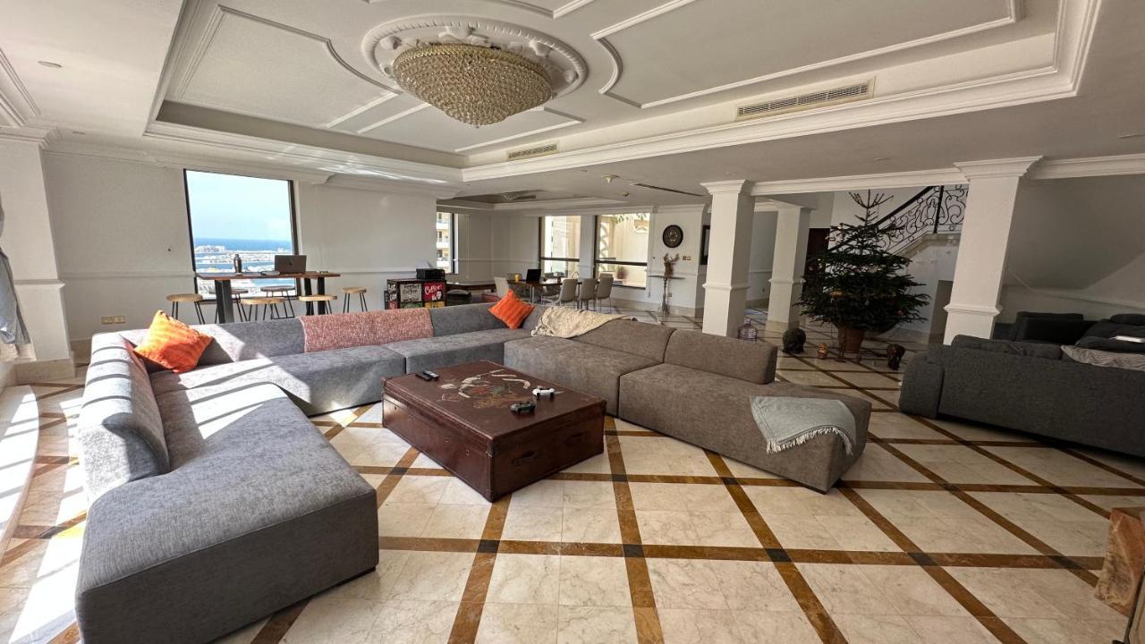 Hostel Neyar Beach Vibes - The Penthouse Dubai Exterior foto