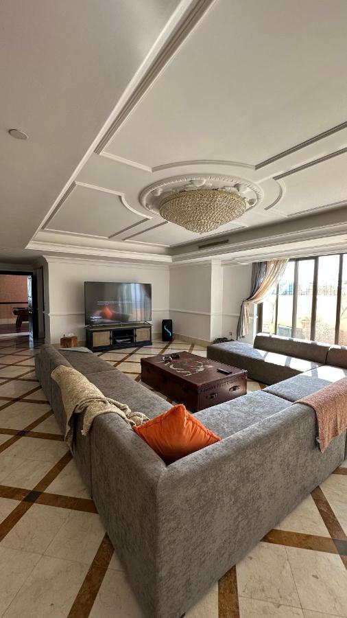 Hostel Neyar Beach Vibes - The Penthouse Dubai Exterior foto