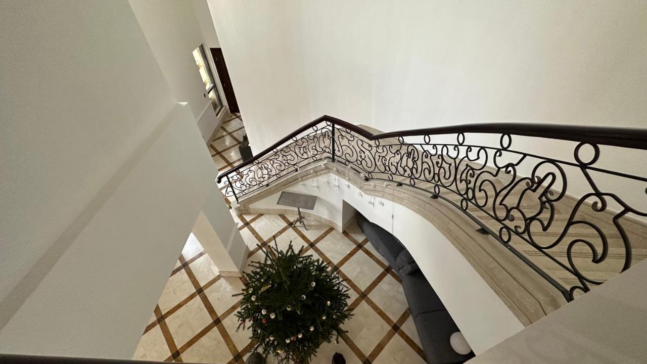 Hostel Neyar Beach Vibes - The Penthouse Dubai Exterior foto