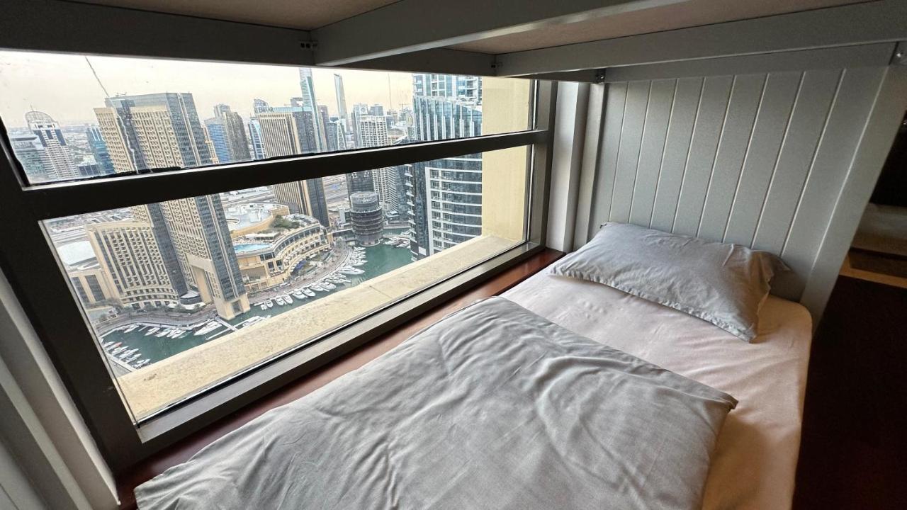 Hostel Neyar Beach Vibes - The Penthouse Dubai Exterior foto