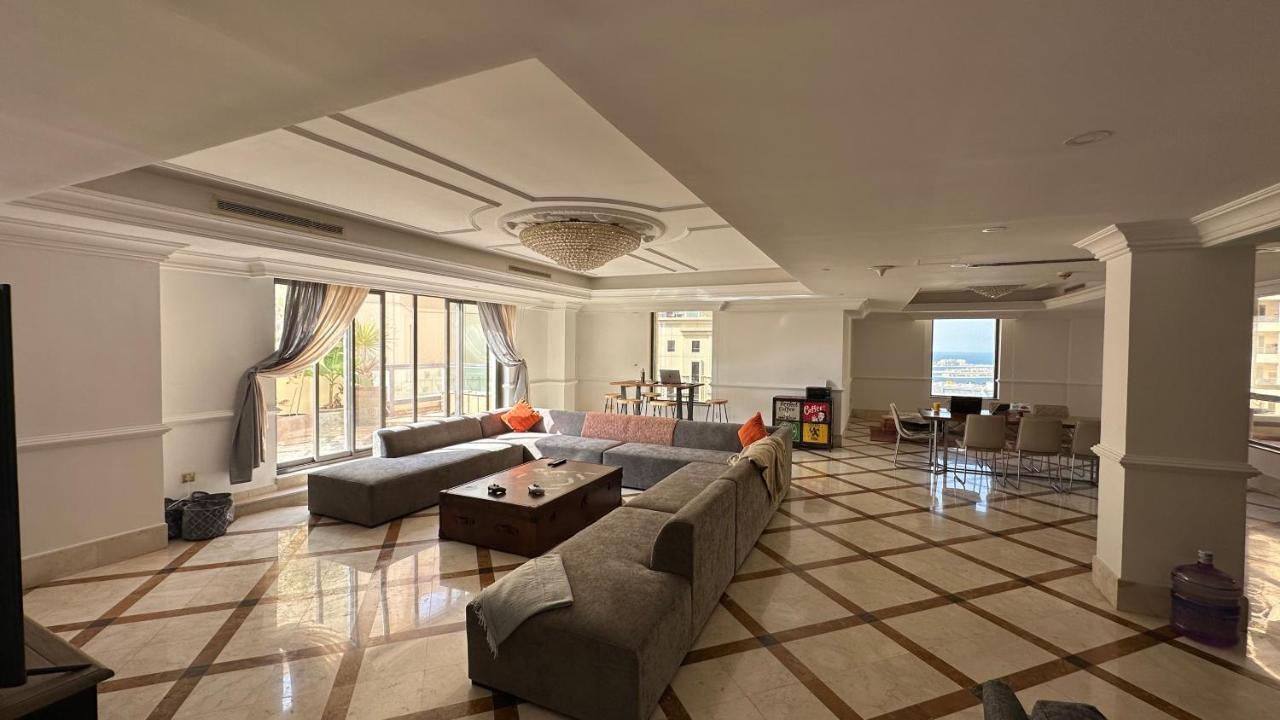 Hostel Neyar Beach Vibes - The Penthouse Dubai Exterior foto